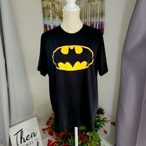 DC Comics Batman graphic t-shirt top - Picture 1 of 5